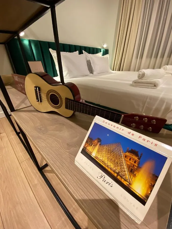 Living Studio Apartments Tirana Hotel