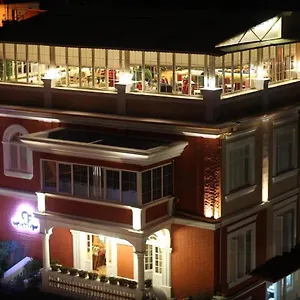Boutique Restaurant Gloria 4*, Tirana Albanie